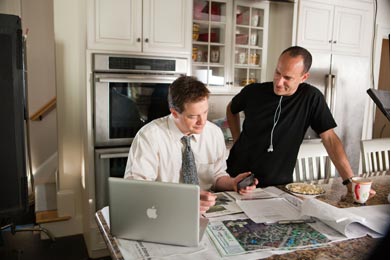 Director Roger Kumble goes over a scene with Fraser