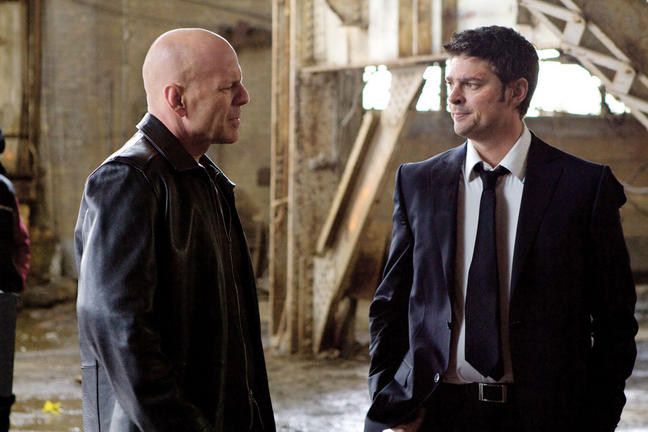 Karl Urban in a scene with Bruce Willis