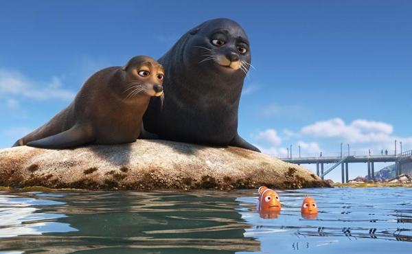Fluke and Rudder check out Marlin and Nemo in Disney/PIXAR's FINDING DORY