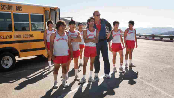 Jim White (Kevin Costner)  and his McFarland track team at their first meet.