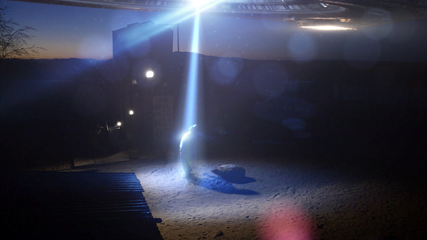 One of the four missing men gets abducted into an alien space ship