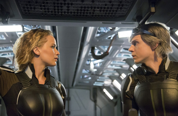 Raven (Jennifer Lawrence) and Quicksilver (Evan Peters)