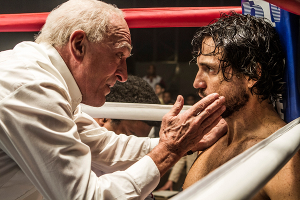 Robert De Niro and Edgar RamÃrez star in HANDS OF STONE