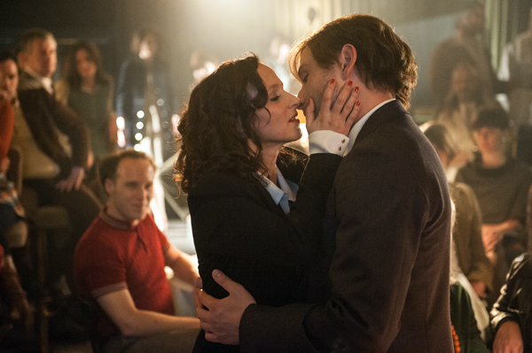 Young Ruth (Sharon Brauner) dancing with Victor (also played by Max Riemelt)