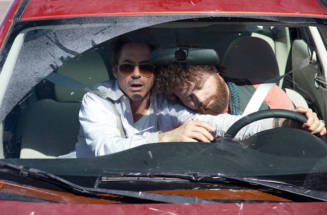 Ethan (Galifianakis) and Peter (Downey Jr.) get in a wreck